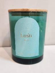 LUSH CANDLE