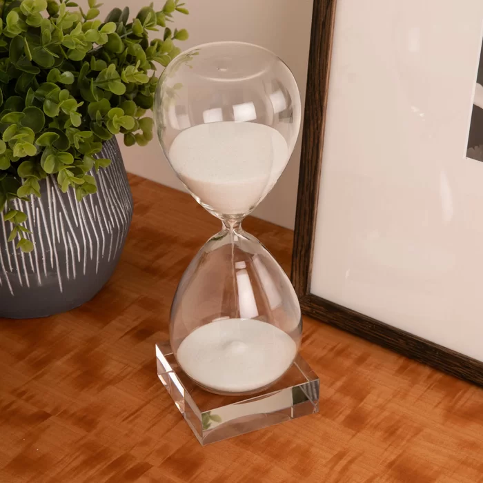 ABSTRACT HOURGLASS - WHITE