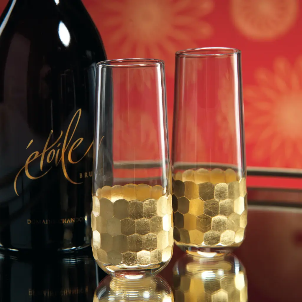 STEMLESS CHAMPAGNE GLASS WITH GOLD LEAF