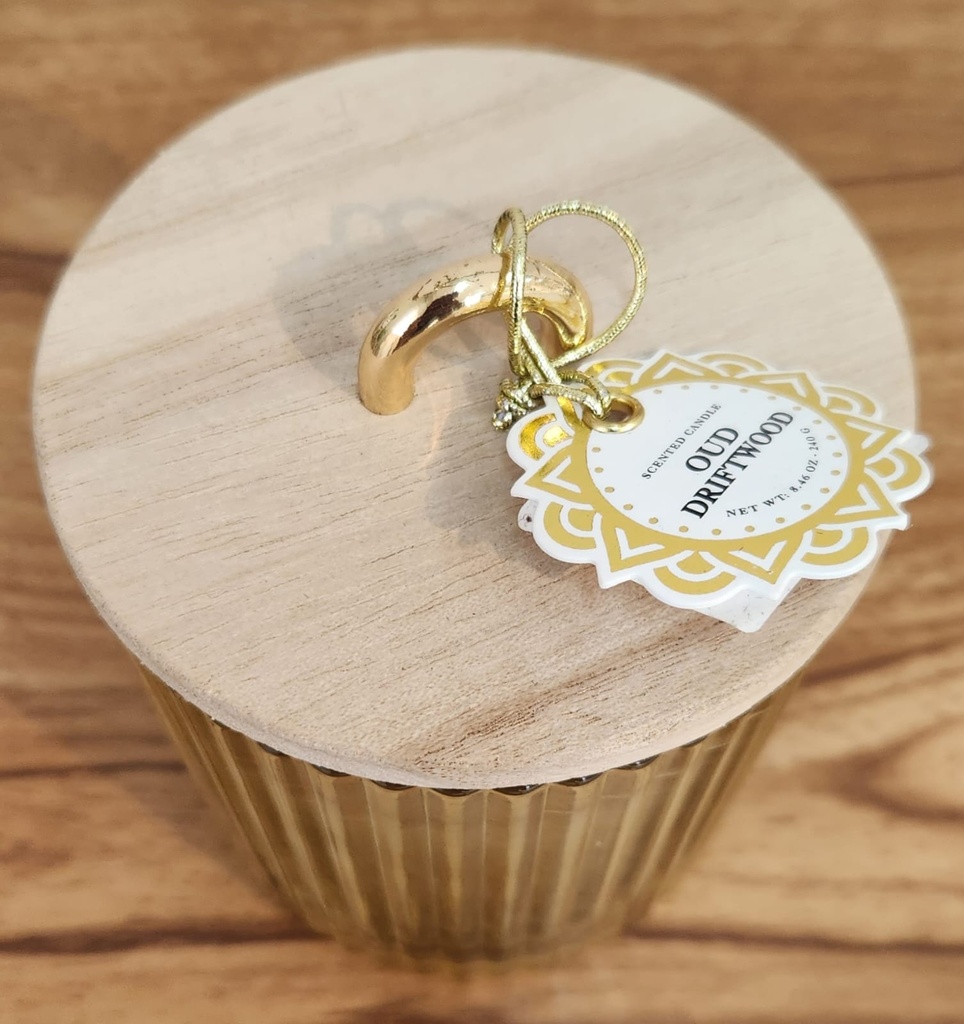 Oud Driftwood Candle  