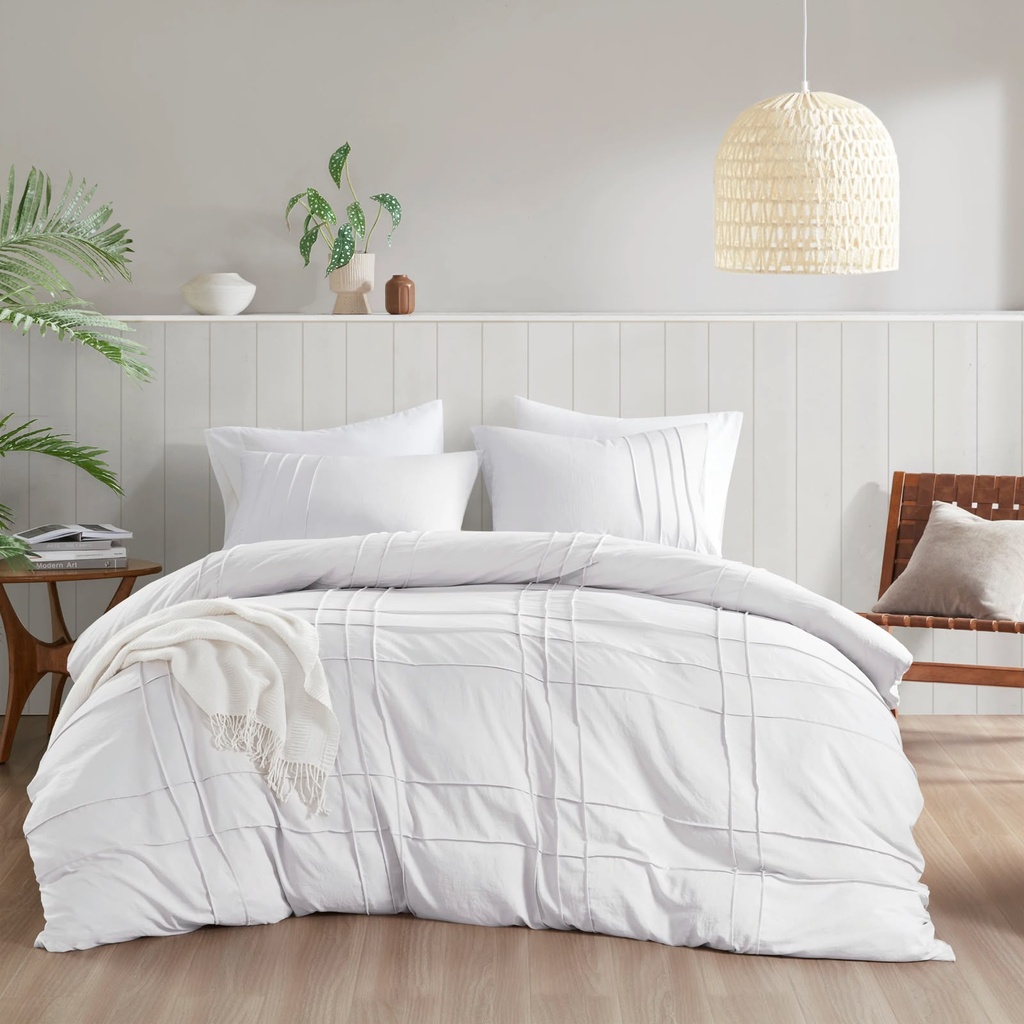 Soft Washed Pinch Pleated 
Modern Duvet Cover Set-White 