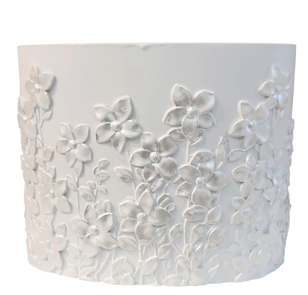 Opuloria Floral Embossed Bathroom Utensil Organizer   