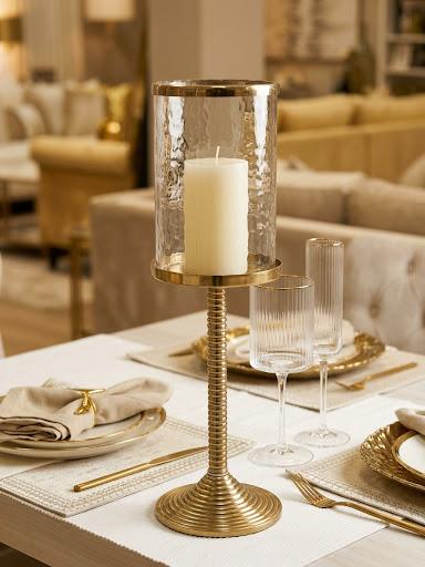 Gold Ribbed Base Hurricane  