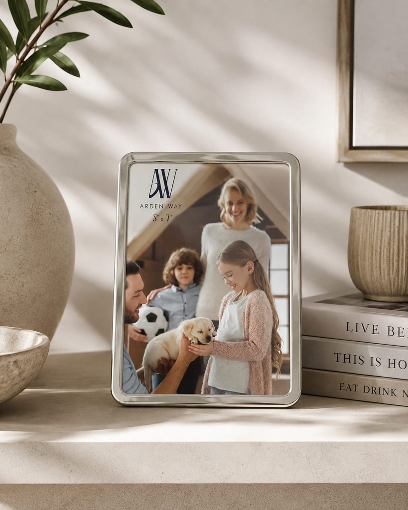 5" x 7" Arden Way Gold Squoval Picture Frame 