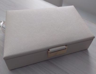 CREAM STORAGE BOX-SMALL