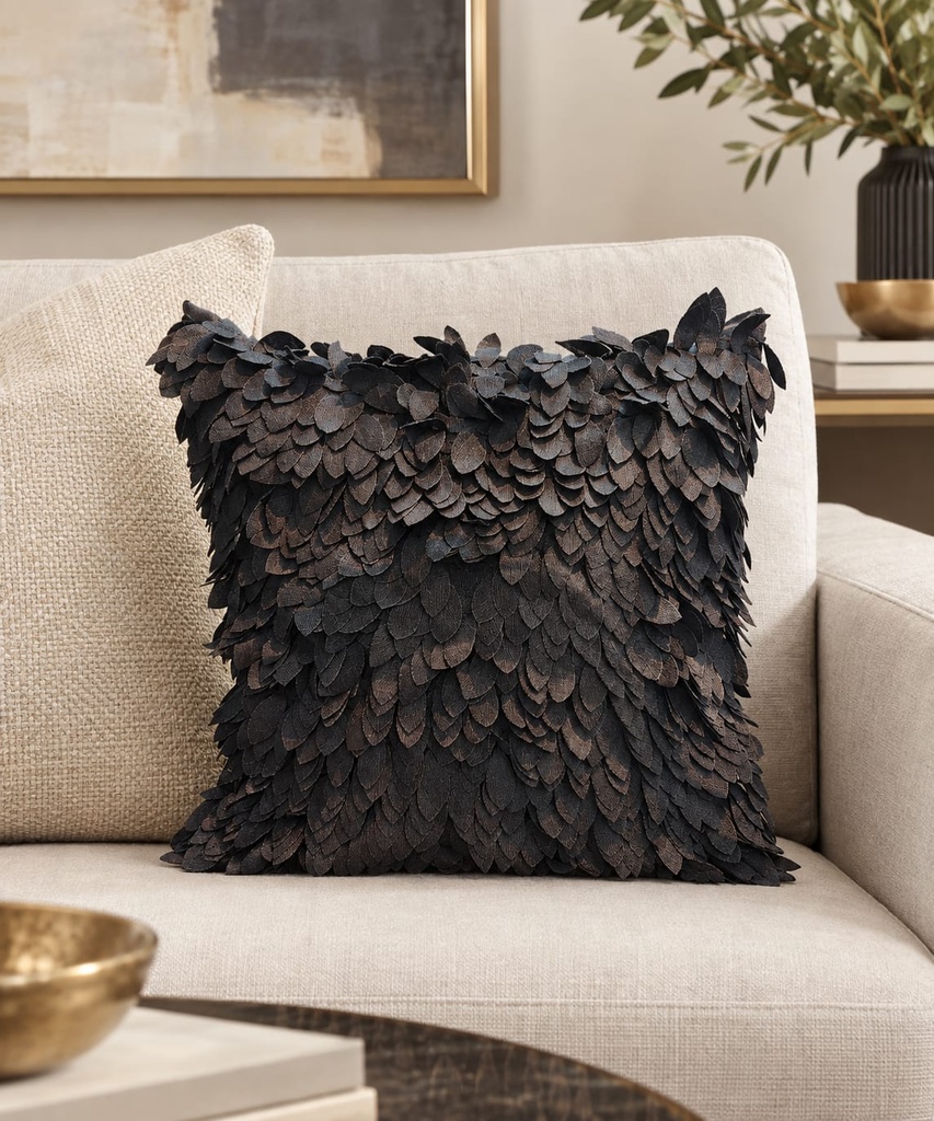 BLACK PETAL THROW PILLOW