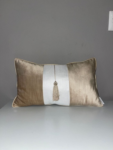 [DL01758] 13" X 23" TASSLE GOLD COLOUR BLOCK LUMBAR 