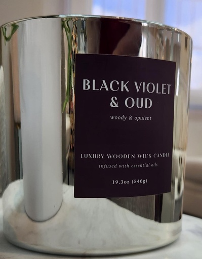 [DL01927] Black Violet & Oud Candle
