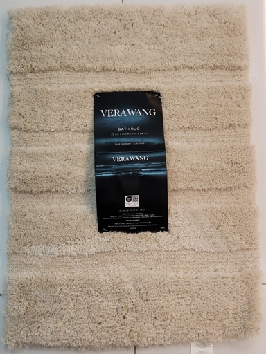 [DL02474] Vera Wang Beige Fur Bath Rug  
